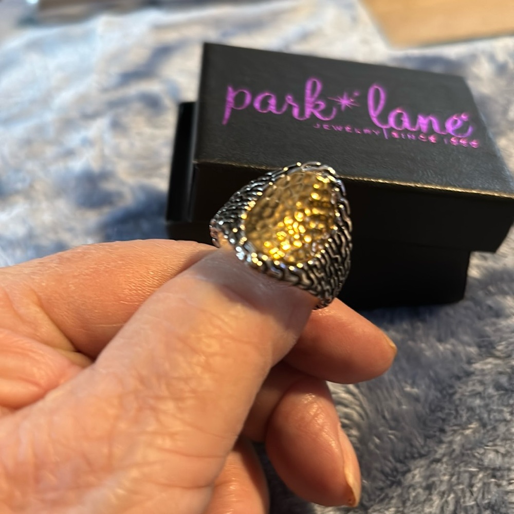 PARKLANE Two toned ring